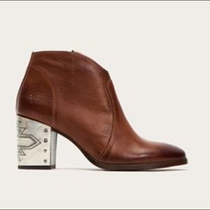 Frye Nora Omaha Short Bootie NEW IN BOX